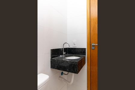 Apartamento à venda com 40m², 2 quartos e sem vaga Apartamento à venda com 40m², 2 quartos e sem vagaBanheiro