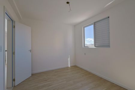 Apartamento à venda com 93m², 2 quartos e 2 vagasSuíte
