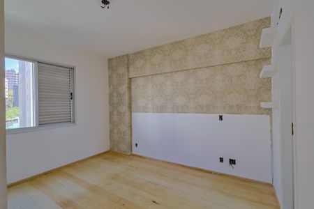 Apartamento à venda com 130m², 3 quartos e 2 vagasQuarto 3 - Suíte