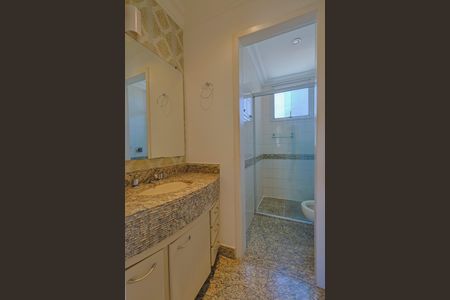 Apartamento à venda com 130m², 3 quartos e 2 vagasBanheiro