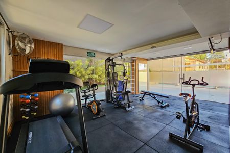 Apartamento à venda com 130m², 3 quartos e 2 vagasÁrea comum - Academia