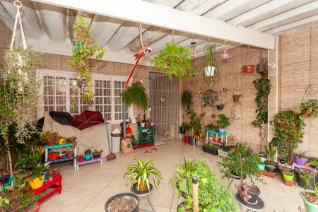 Casa à venda com 85m², 2 quartos e 2 vagasGaragem