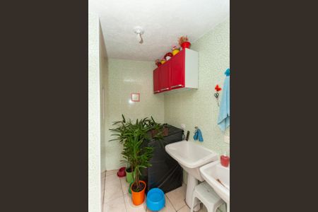 Casa à venda com 85m², 2 quartos e 2 vagasÁrea de Serviço