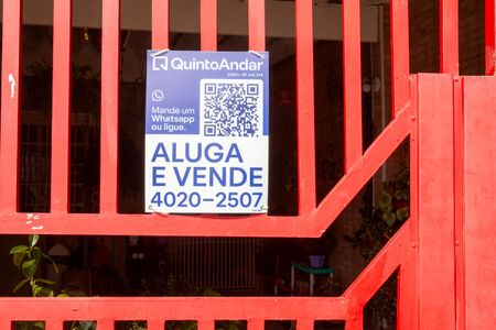 Casa à venda com 85m², 2 quartos e 2 vagasPlaca QuintoAndar