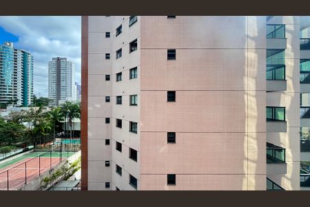 Apartamento à venda com 97m², 1 quarto e 1 vaga Apartamento à venda com 97m², 1 quarto e 1 vagaVaranda da Suíte