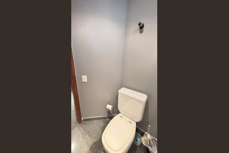 Apartamento à venda com 97m², 1 quarto e 1 vaga Apartamento à venda com 97m², 1 quarto e 1 vagaLavabo