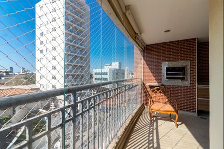 Apartamento à venda com 126m², 3 quartos e 3 vagas Apartamento à venda com 126m², 3 quartos e 3 vagasVaranda Gourmet