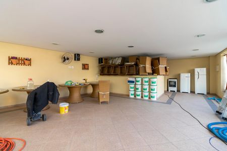 Apartamento à venda com 126m², 3 quartos e 3 vagas Apartamento à venda com 126m², 3 quartos e 3 vagasÁrea comum - Churrasqueira