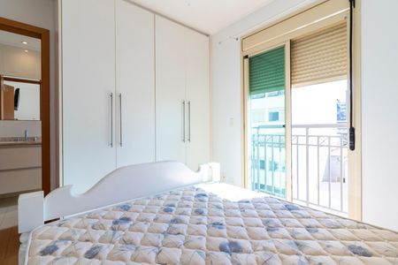 Apartamento à venda com 126m², 3 quartos e 3 vagas Apartamento à venda com 126m², 3 quartos e 3 vagasSuíte 2