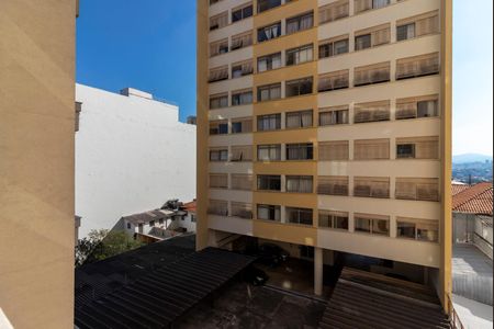 Apartamento à venda com 126m², 3 quartos e 3 vagas Apartamento à venda com 126m², 3 quartos e 3 vagasÁrea de Serviço - Vista