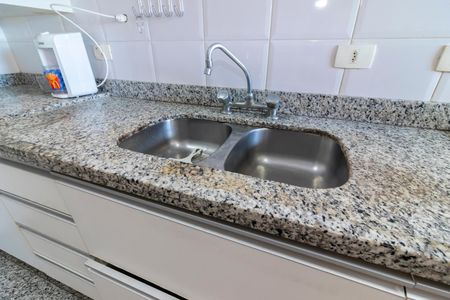 Apartamento à venda com 126m², 3 quartos e 3 vagas Apartamento à venda com 126m², 3 quartos e 3 vagasCozinha