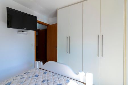 Apartamento à venda com 126m², 3 quartos e 3 vagas Apartamento à venda com 126m², 3 quartos e 3 vagasSuíte 2