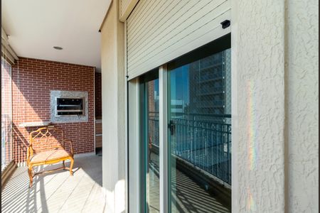 Apartamento à venda com 126m², 3 quartos e 3 vagas Apartamento à venda com 126m², 3 quartos e 3 vagasVaranda Gourmet