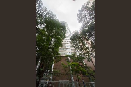 Apartamento à venda com 55m², 1 quarto e 1 vagaFachada
