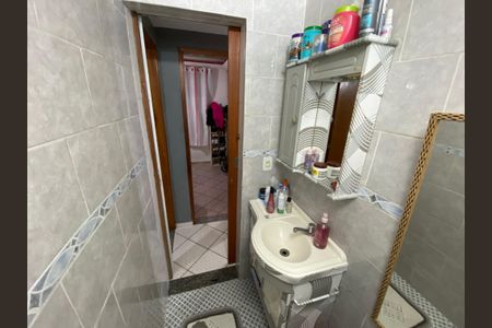 Apartamento à venda com 38m², 2 quartos e sem vaga Apartamento à venda com 38m², 2 quartos e sem vagaBanheiro
