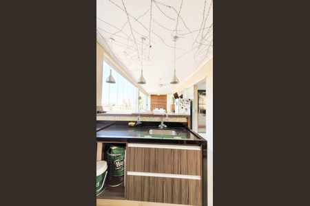 Casa de condomínio à venda com 230m², 4 quartos e 3 vagas Casa de condomínio à venda com 230m², 4 quartos e 3 vagasÁrea gourmet