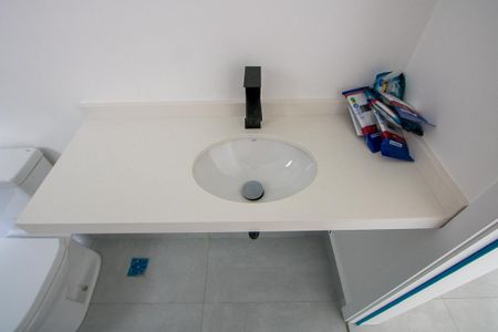 Casa à venda com 230m², 3 quartos e 4 vagasBanheiro da Suíte 3