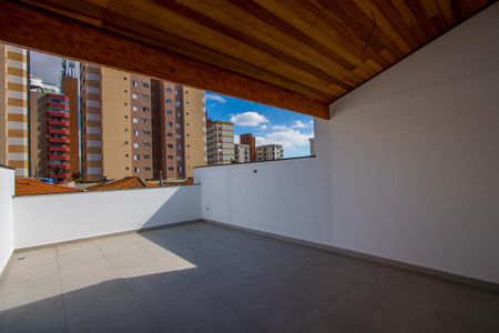 Casa à venda com 230m², 3 quartos e 4 vagasCobertura