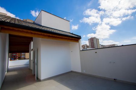 Casa à venda com 230m², 3 quartos e 4 vagasCobertura