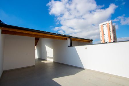 Casa à venda com 230m², 3 quartos e 4 vagasCobertura