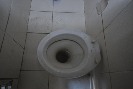 Casa à venda com 105m², 3 quartos e sem vagaBanheiro 2