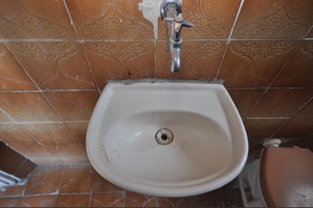 Casa à venda com 105m², 3 quartos e sem vagaBanheiro 1