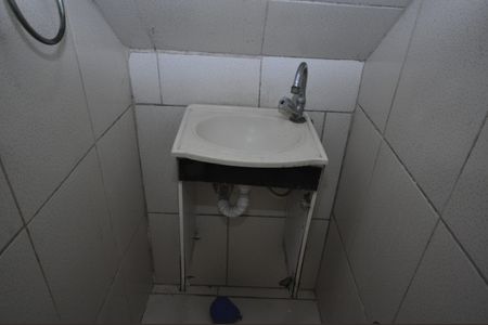 Casa à venda com 105m², 3 quartos e sem vagaBanheiro 2