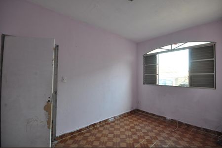 Casa à venda com 105m², 3 quartos e sem vagaQuarto 2