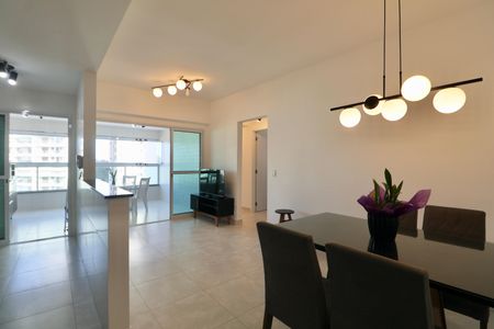 Apartamento para alugar com 95m², 3 quartos e 2 vagas Apartamento para alugar com 95m², 3 quartos e 2 vagasSala