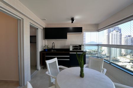 Apartamento para alugar com 95m², 3 quartos e 2 vagas Apartamento para alugar com 95m², 3 quartos e 2 vagasVaranda