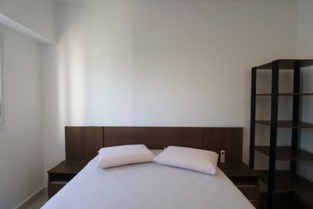Apartamento para alugar com 95m², 3 quartos e 2 vagas Apartamento para alugar com 95m², 3 quartos e 2 vagasQuarto