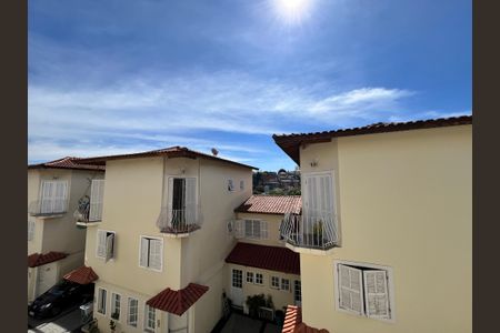 Casa de condomínio à venda com 85m², 3 quartos e 1 vagaQuarto Suíte Varanda/Vista