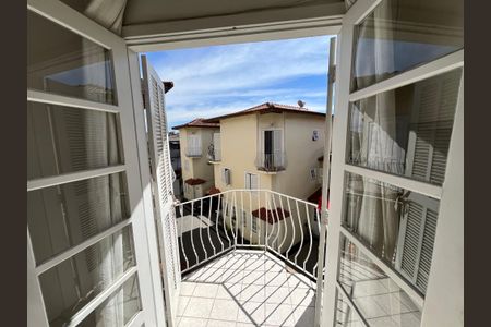 Casa de condomínio à venda com 85m², 3 quartos e 1 vagaQuarto Suíte Varanda