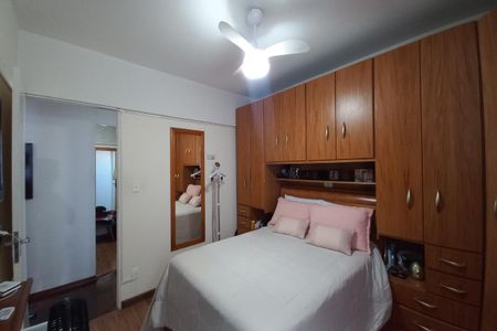 Apartamento à venda com 109m², 3 quartos e 1 vaga Apartamento à venda com 109m², 3 quartos e 1 vagaQuarto 2