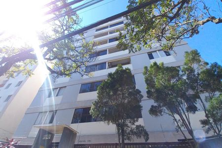 Apartamento à venda com 109m², 3 quartos e 1 vaga Apartamento à venda com 109m², 3 quartos e 1 vagaFachada do Prédio