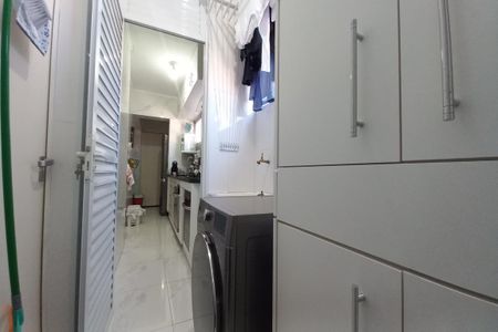Apartamento à venda com 109m², 3 quartos e 1 vaga Apartamento à venda com 109m², 3 quartos e 1 vagaÁrea de Serviço