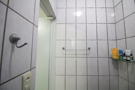 Casa à venda com 100m², 3 quartos e 2 vagas Casa à venda com 100m², 3 quartos e 2 vagasBanheiro Suite 1