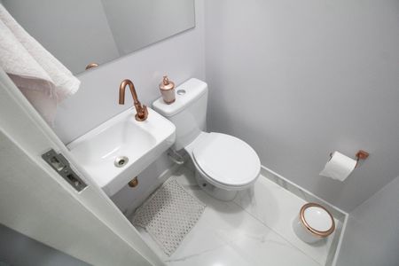 Casa à venda com 100m², 3 quartos e 2 vagas Casa à venda com 100m², 3 quartos e 2 vagasLavabo