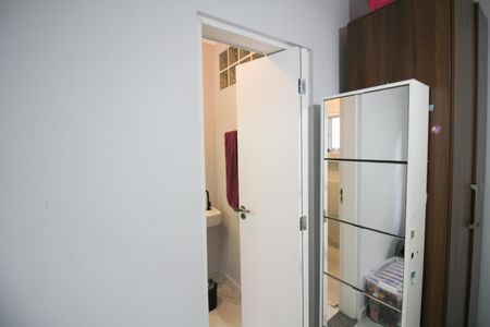 Casa à venda com 100m², 3 quartos e 2 vagas Casa à venda com 100m², 3 quartos e 2 vagasSuite 2