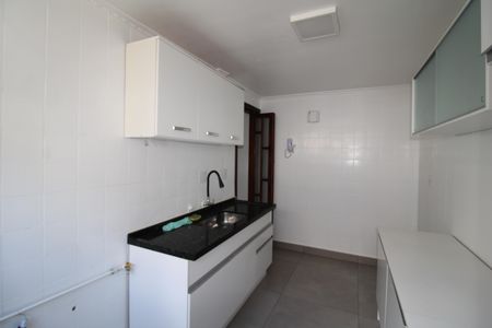 Apartamento à venda com 62m², 2 quartos e 1 vagaCozinha