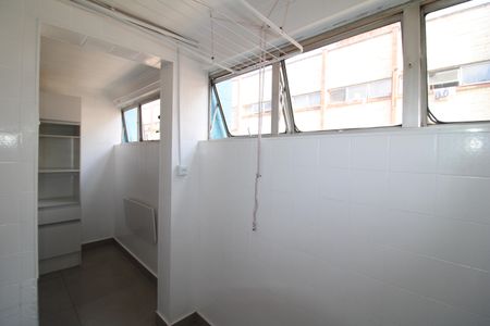 Apartamento à venda com 62m², 2 quartos e 1 vagaÁrea de Serviço