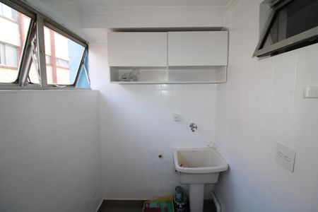 Apartamento à venda com 62m², 2 quartos e 1 vagaÁrea de Serviço