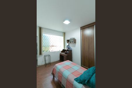 Casa à venda com 379m², 3 quartos e 1 vaga Casa à venda com 379m², 3 quartos e 1 vagaQuarto 2