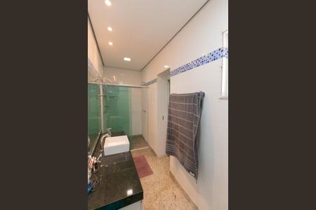 Casa à venda com 379m², 3 quartos e 1 vaga Casa à venda com 379m², 3 quartos e 1 vagaBanheiro do Quarto