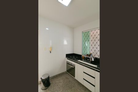 Casa à venda com 379m², 3 quartos e 1 vaga Casa à venda com 379m², 3 quartos e 1 vagaCozinha