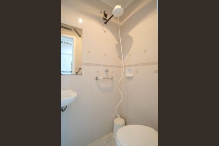 Casa à venda com 180m², 4 quartos e 2 vagasBanheiro de serviço