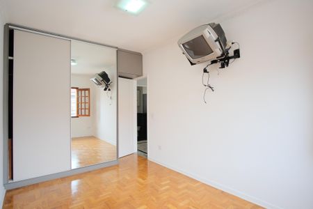 Casa à venda com 180m², 4 quartos e 2 vagasQuarto 1