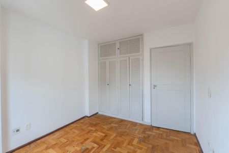 Apartamento à venda com 74m², 3 quartos e 1 vaga Apartamento à venda com 74m², 3 quartos e 1 vagaQuarto 2