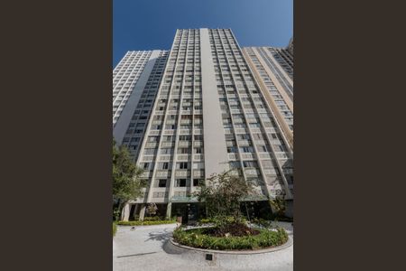 Apartamento à venda com 74m², 3 quartos e 1 vaga Apartamento à venda com 74m², 3 quartos e 1 vagaFachada