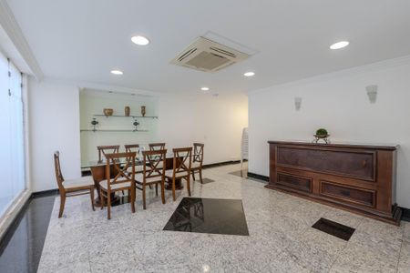 Apartamento à venda com 74m², 3 quartos e 1 vaga Apartamento à venda com 74m², 3 quartos e 1 vagaÁrea comum - Salão de festas